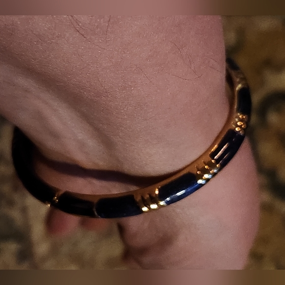 Narrow Blue and Gold Enamel Hinge Bangle - Picture 5 of 15